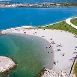 Apartment Apartmajsko Naselje Zusterna Koper