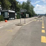 Apartmajsko Naselje Zusterna Apartment