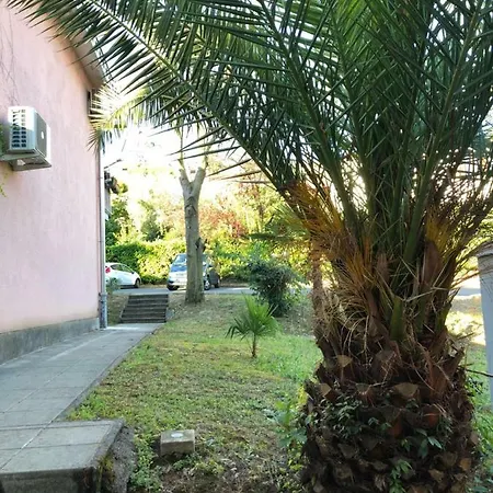 Apartmajsko Naselje Zusterna Apartment *