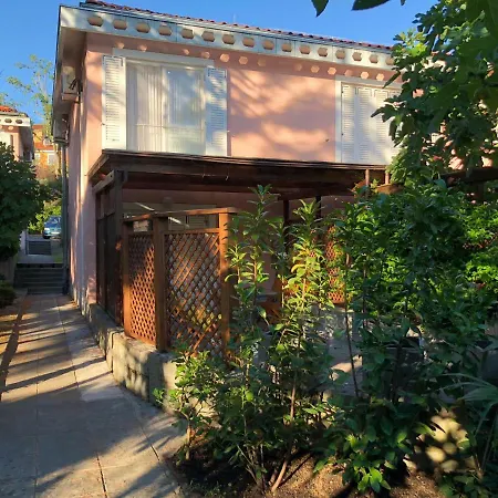 Apartmajsko Naselje Zusterna * Koper