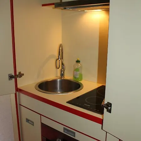 Apartmajsko Naselje Zusterna Lejlighed *
